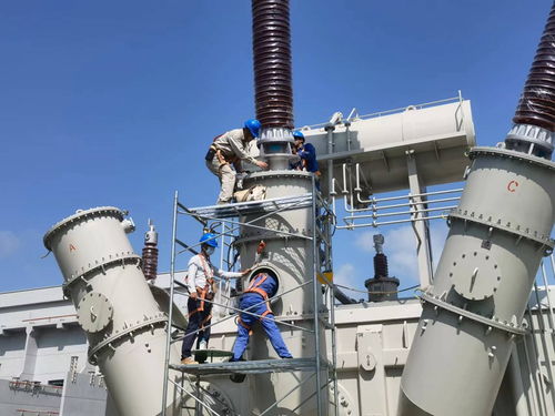 闽粤联网工程首台 巨无霸 换流变压器运抵就位 工程全面进入电气安装阶段